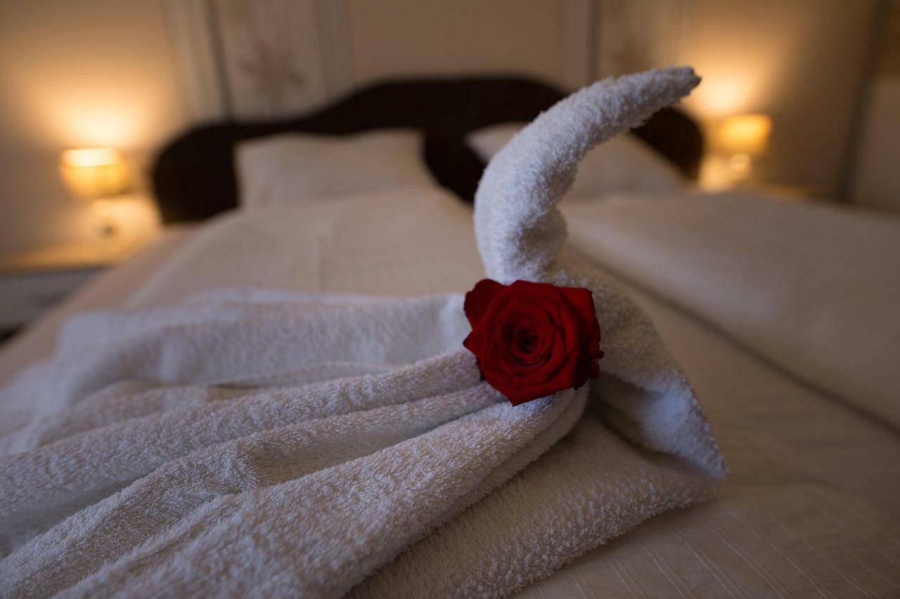 Boroka Vendeghaz Turkeve Hotel ภายนอก รูปภาพ